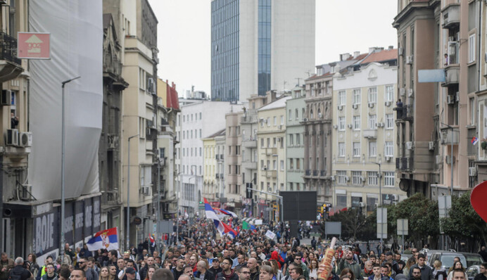 Для разгона акций протеста в Сербии могли использовать акустическое оружие: что представляет собой звуковая пушка LRAD