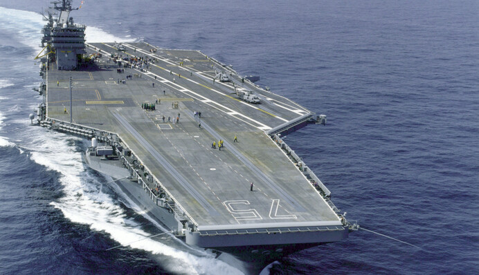 Хуситы заявили об атаке на американский авианосец «Гарри Трумэн»