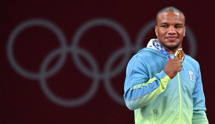 Украинский олимпийский чемпион предложил Трампу и Путину место для хоккейных матчей