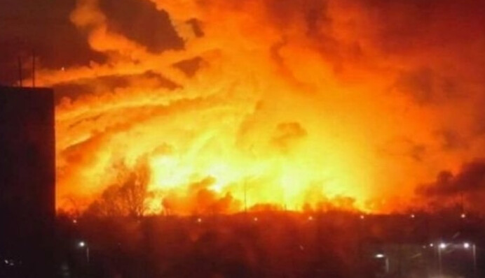 ​У Києві пролунали вибухи після розмови Трампа з Путіним