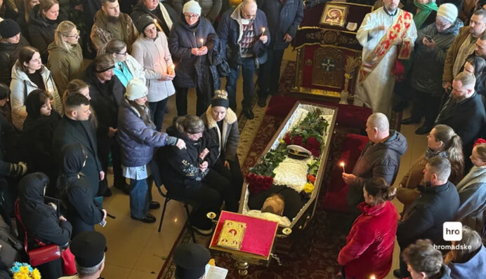 В гроб Ганула положили фуражку ВМС ВСУ