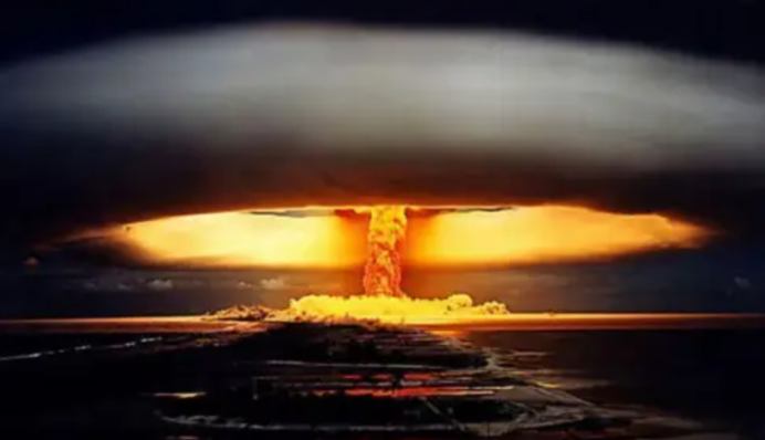 Художник показав відповідь України на ядерну зброю Росії