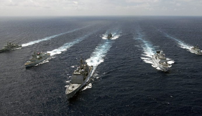 Bloomberg: В миротворческие силы в Украине войдут ВВС и ВМФ союзников