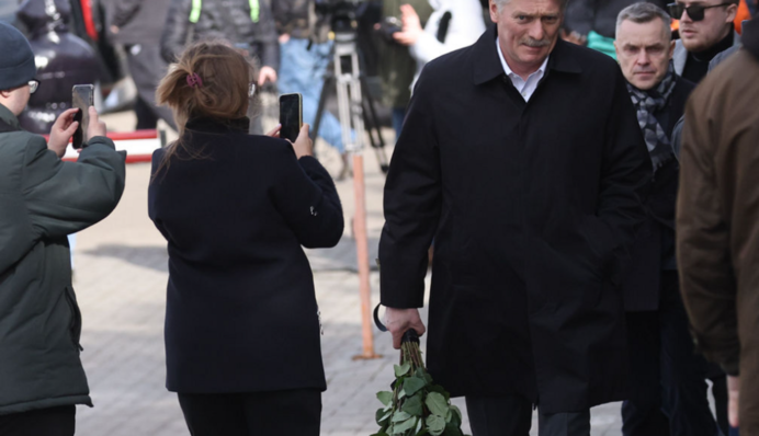 «Пройшов усю війну» в 7 років? Пєсков приписав батьку Кіркорова новий «подвиг»