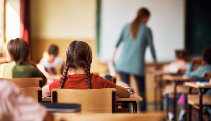 Актриса забила на сполох через карцер для дітей в харківській школі