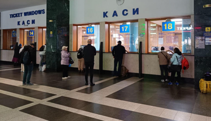 Укрзализныця рассказала, почему до сих пор не возобновила онлайн-сервисы