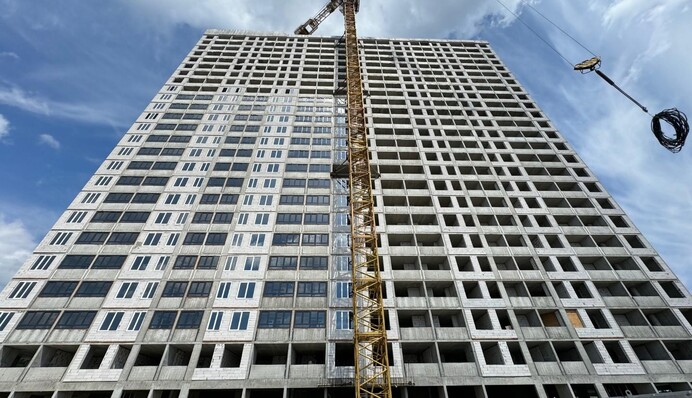 Асоціація девелоперів України закликала владу усунути подвійне навантаження на будівельну галузь