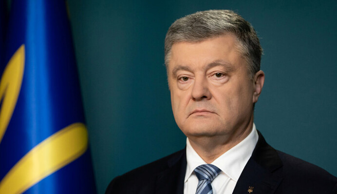 ​"Перед тим, як відкривати свого рота": радник Єрмака звернувся до Порошенка щодо перемовин в Саудівській Аравії