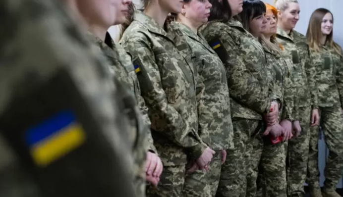 В Украине впервые наказали военного за домогательства