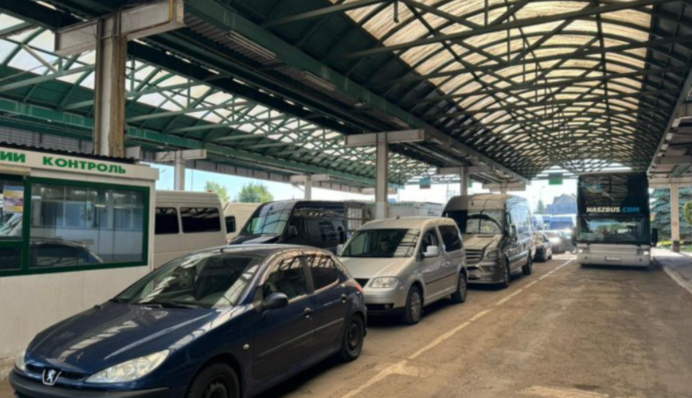 У Держкомтелерадіо на тлі втеч ухилянтів за кордон похвалилися суттєвим досягненням