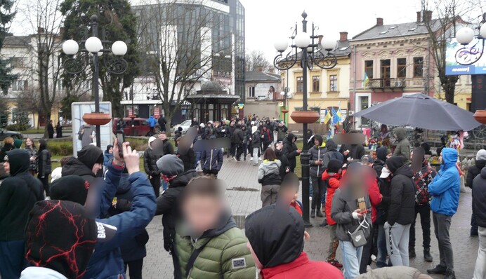 Главный детский полицейский рассказал, как россияне вербуют украинских подростков