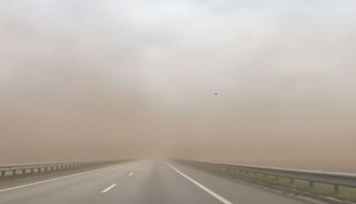 Пылевая буря: украинцев предупредили об опасности в двух областях