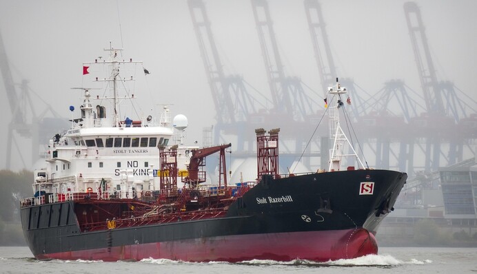 У российских танкеров из «теневого флота» обнаружили фальшивые страховые сертификаты