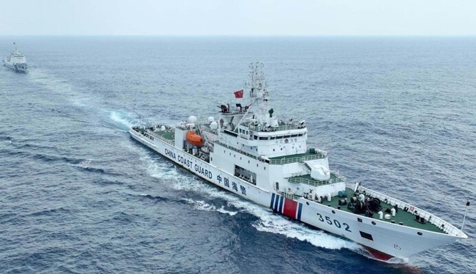 Китай розпочав масштабні військові навчання навколо Тайваню