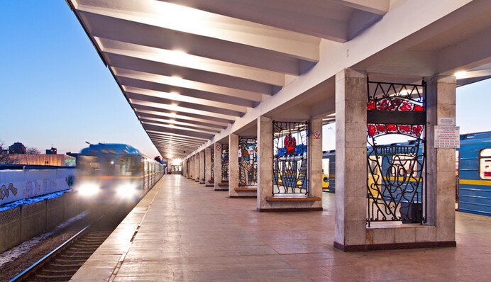 ​Киян попередили про зупинку руху поїздів між станціями метро 