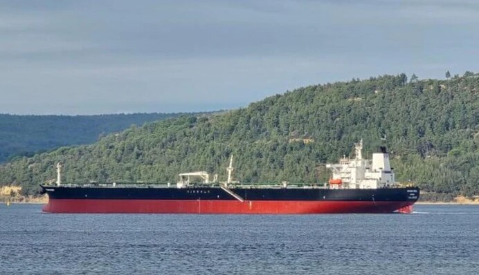 Заборонений в Індії танкер з російською нафтою знайшов вихід із ситуації