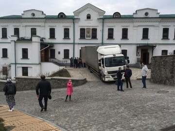 "МП розкатало істерики": журналістка пояснила ситуацію навколо Києво-Печерської Лаври