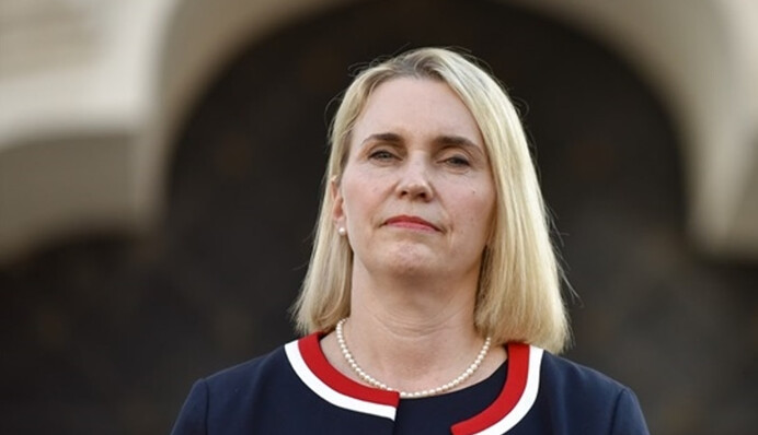 Посолка США виправилася та згадала Росію в контексті удару по Кривому Рогу