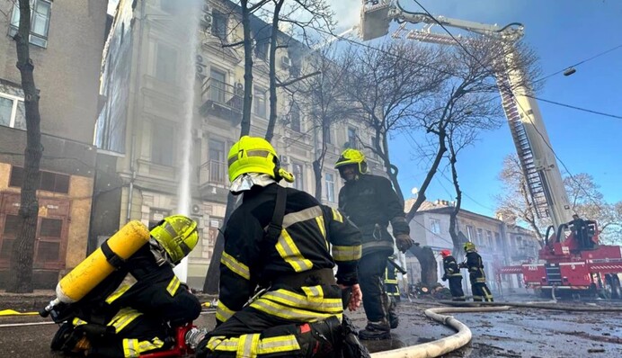 Взрыв в Киеве: спасатели предоставили подробности