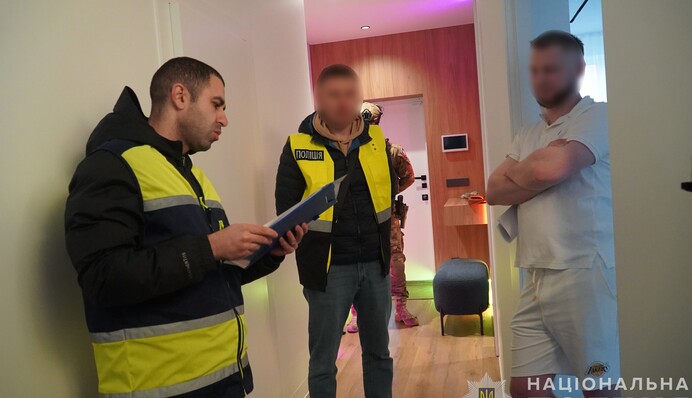 Нацполіція викрила шахраїв, які не поставили для ЗСУ понад сотню дронів вартістю майже 11 мільйонів гривень