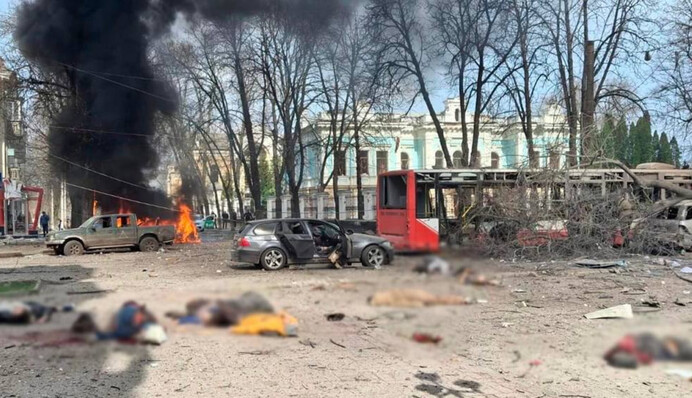 ​"Потрібна жорстка реакція світу": Зеленський відреагував на страшний ворожий удар по Сумах