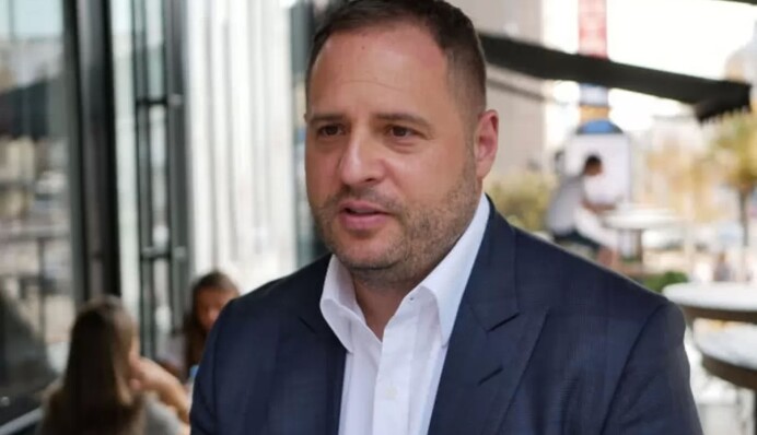 Єрмак розкрив подробиці переговорів у Парижі