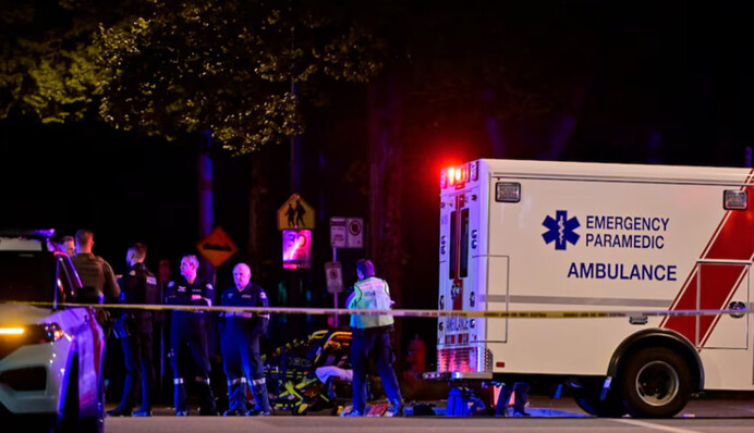 В канадском Ванкувере на уличном фестивале автомобиль влетел в многотысячную толпу