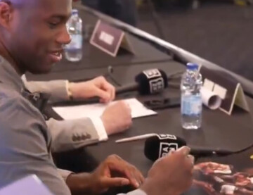 Scandalous blow in the first fight: Dubois signed a photo for Usyk