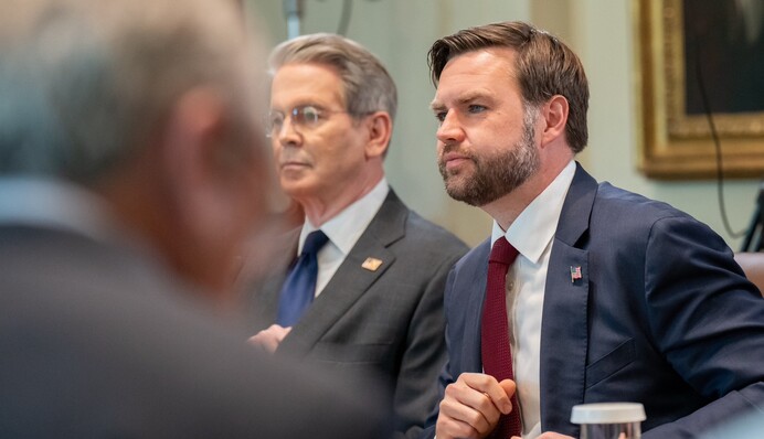 Джей Ді Венс переконаний, що війна в Україні 