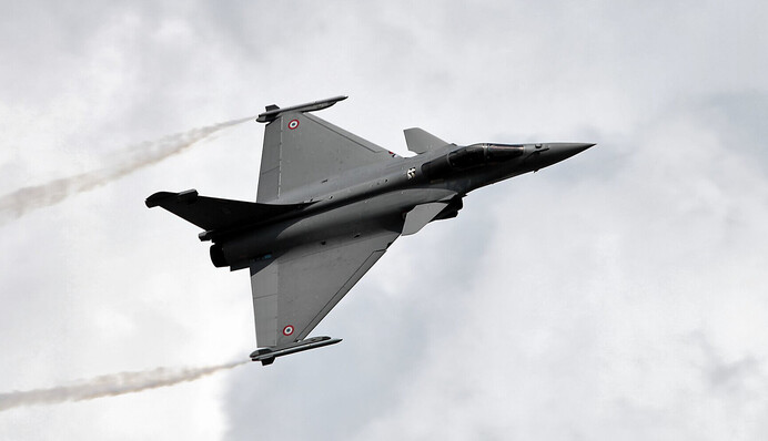 Відбувся один з найбільших у новітній історії повітряний бій