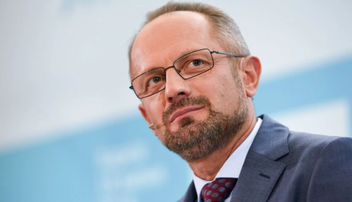 "У мене тривожне відчуття": Безсмертний спрогнозував подальші дії Трампа після угоди з Україною