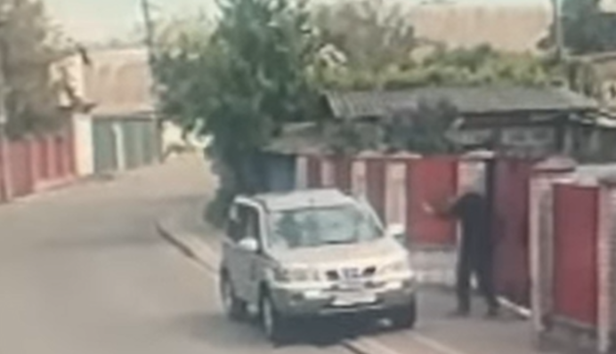 Убивство військового під Києвом: у мережі з'явилося відео моменту нападу