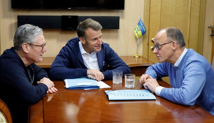 МИД РФ обвинил Макрона, Мерца и Стармера в употреблении наркотиков