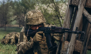В тилу ворога та "з ефектом несподіванки" - українські воїни знищили штурмову групу росіян