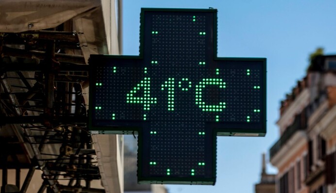 Сентябрь стал летним месяцем: синоптик объяснил, почему погода в Украине становится аномальной