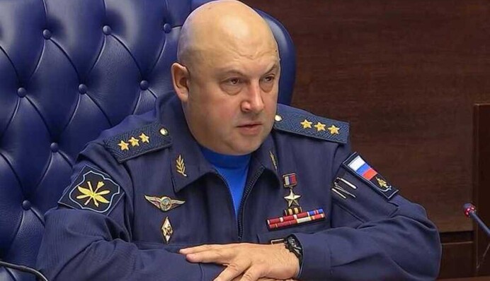 Журналісти дізналися цікавий факт про паспорт фігуранта заколоту Пригожина в Росії