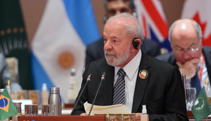 Президент Бразилії спробує вмовити Путіна на зустріч із Зеленським у Стамбулі