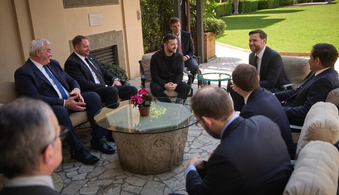 Давление на Россию должно продолжаться, пока она не будет готова остановить войну – Зеленский после встречи с Венсом и Рубио