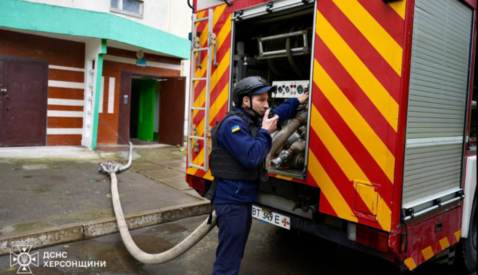 Россия ударила по жилым кварталам Херсона - известно о погибшей и раненых