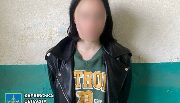 У Харкові 16-річна дівчина підпалила авто українських військових