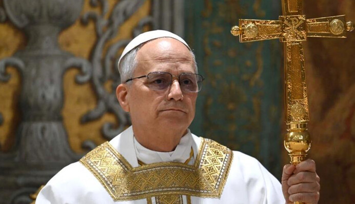 ​Новый Папа Римский Лев XIV официально взошел на престол