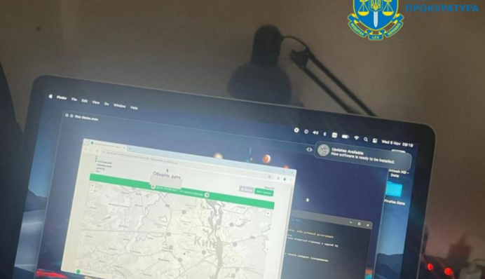 Зарабатывал на талонах в сервисные центры: «хакера» будут судить за несанкционированное вмешательство в работу системы МВД