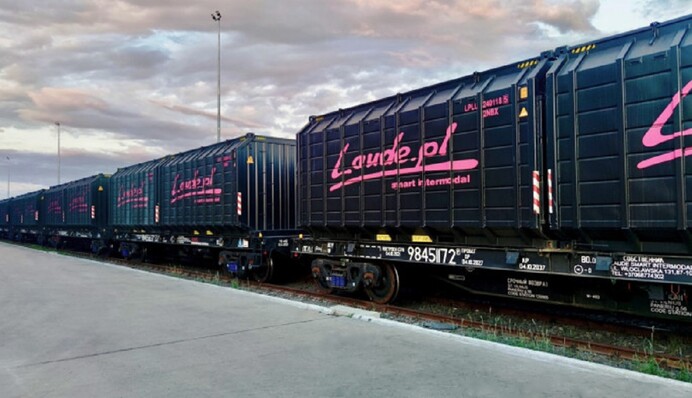 Удар по инвестициям и споры с европейцами: польский оператор призывает правительство не увеличивать тариф на международные контейнерные перевозки УЗ