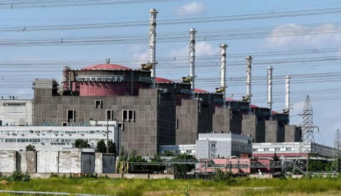 Россия тайно строит ЛЭП, чтобы запустить захваченную Запорожскую АЭС – Greenpeace обнародовал спутниковые снимки