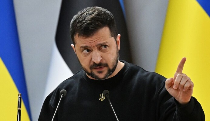 Россияне накопили на Сумском направлении 50 тысяч военных - Зеленский