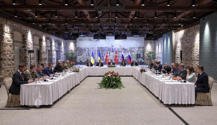 ​Українська делегація прибула на переговори до Стамбула