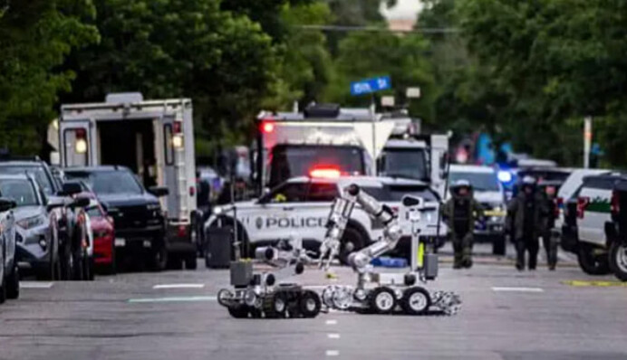 ​У США чоловік з вогнеметом напав на мітинг на підтримку ізраїльських заручників
