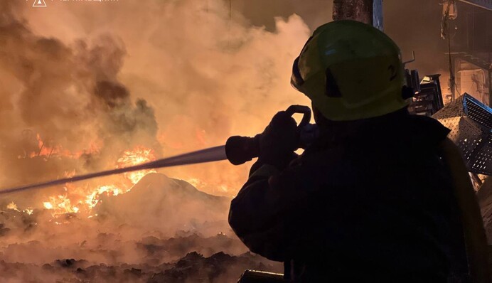 Росія атакувала Чернігів та Одесу дронами: є постраждалі, пожежі та руйнування