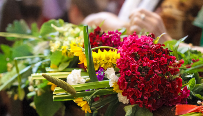 Трійця-2025: що несуть освячувати до церкви на Зелені свята