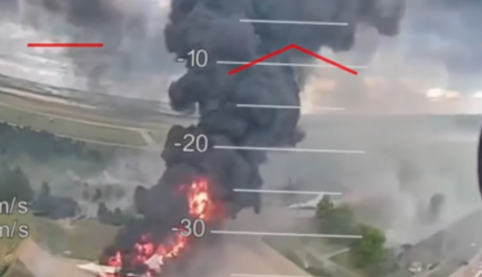 Спецоперація "Павутина": з'явилися нові унікальні кадри СБУ ураження літаків РФ